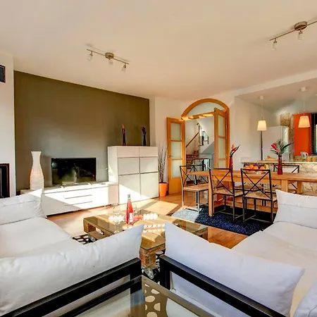 Casa Malta Vila
